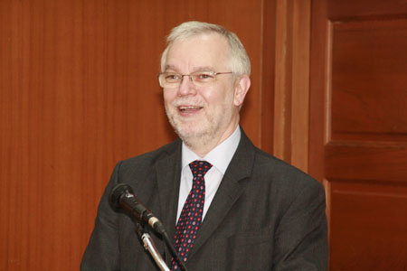 Prof. Dr. Peter Kleinebudde จากประเทศเยอรมัน เยือนคณะเภสัชศาสตร์