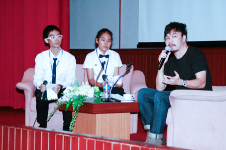 ชมรมเหรียญร้อยด้านจัดโครงการ มุมมองของเหรียญที่ผ่านประสบการณ์ ครั้งที่ 1  โดยมีวิทยากรรับเชิญคือ พี่โหน่งอะเดย์ วงศ์ทนง ชัยณรงค์สิงห์