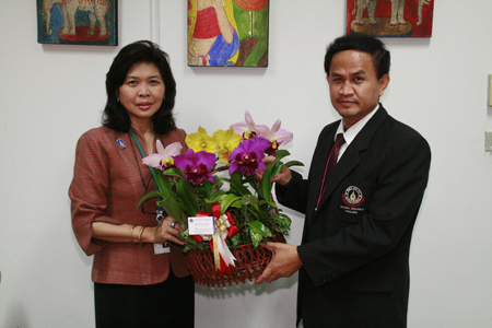 ร่วมแสดงความยินดีในโอกาสที่ รองศาสตราจารย์ ดร. จุฑามณี สุทธิสีสังข์ ได้รับการแต่งตั้งในดำรงตำแหน่งคณบดีคณะเภสัชศาสตร์ มหาวิทยาลัยมหิดล เป็นวาระที่สอง