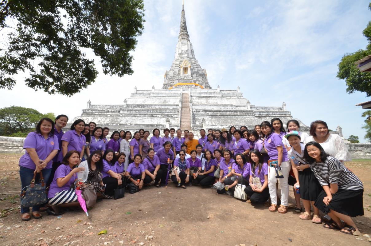 ร่วมแห่เทียนพรรษา ณ.จังหวัดอยุธยา