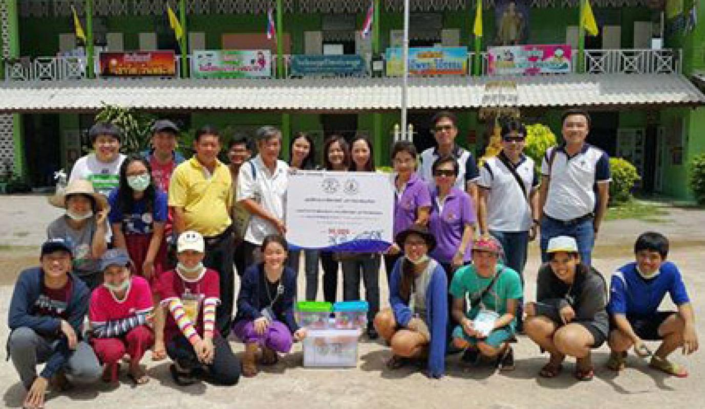 มูลนิธิคณะเภสัชศาสตร์ เยี่ยมค่ายอาสา
