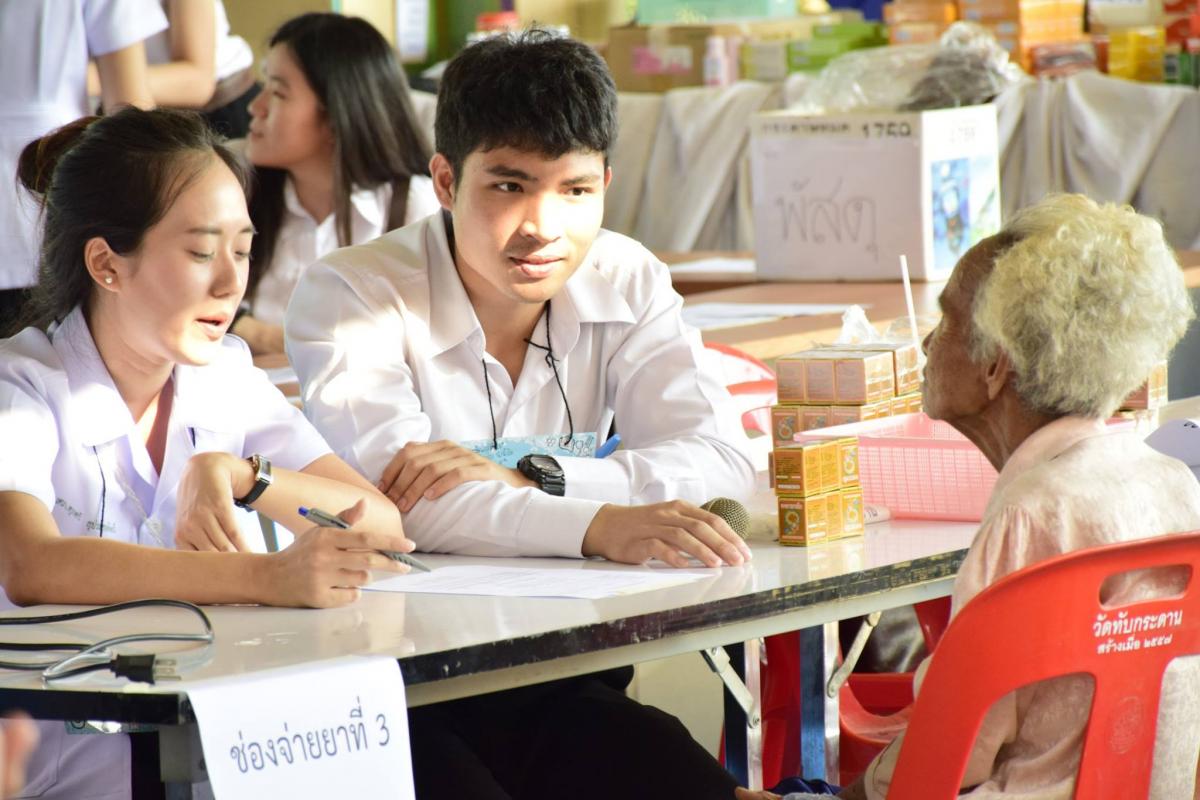 มหิดลร่วมใจสานสายใยนำน้ำใจสู่ชุมชน 2559