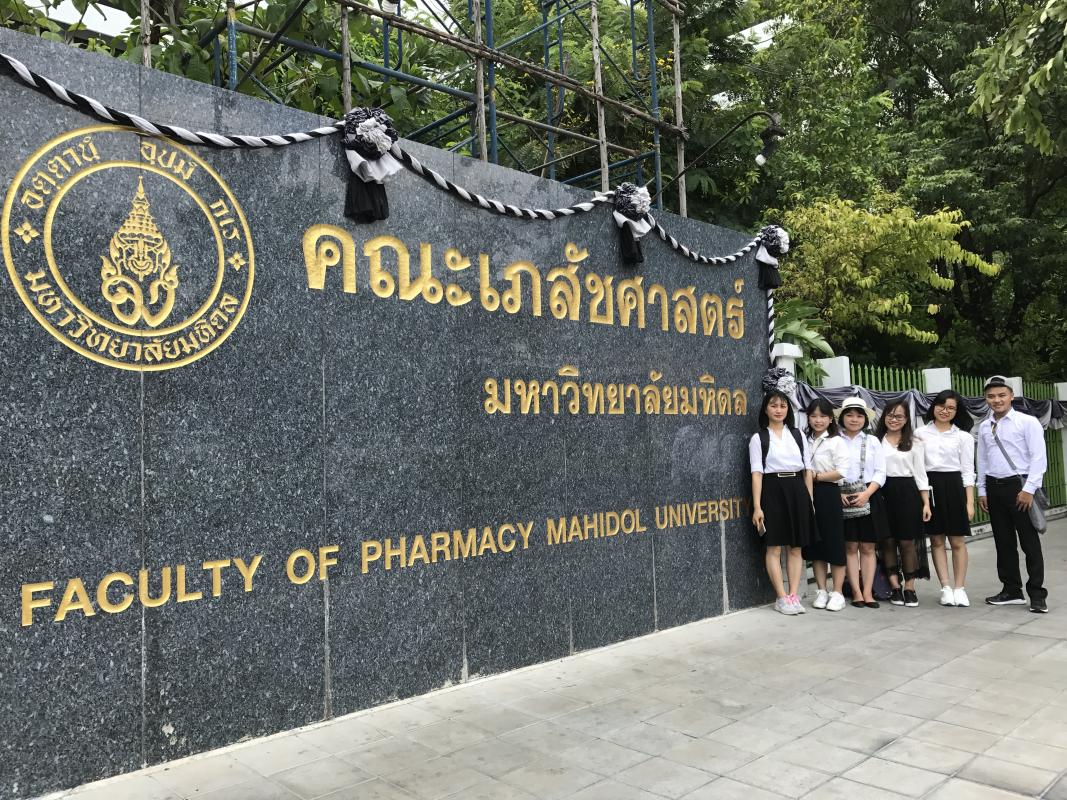 Students from Vietnam National University, Hanoi