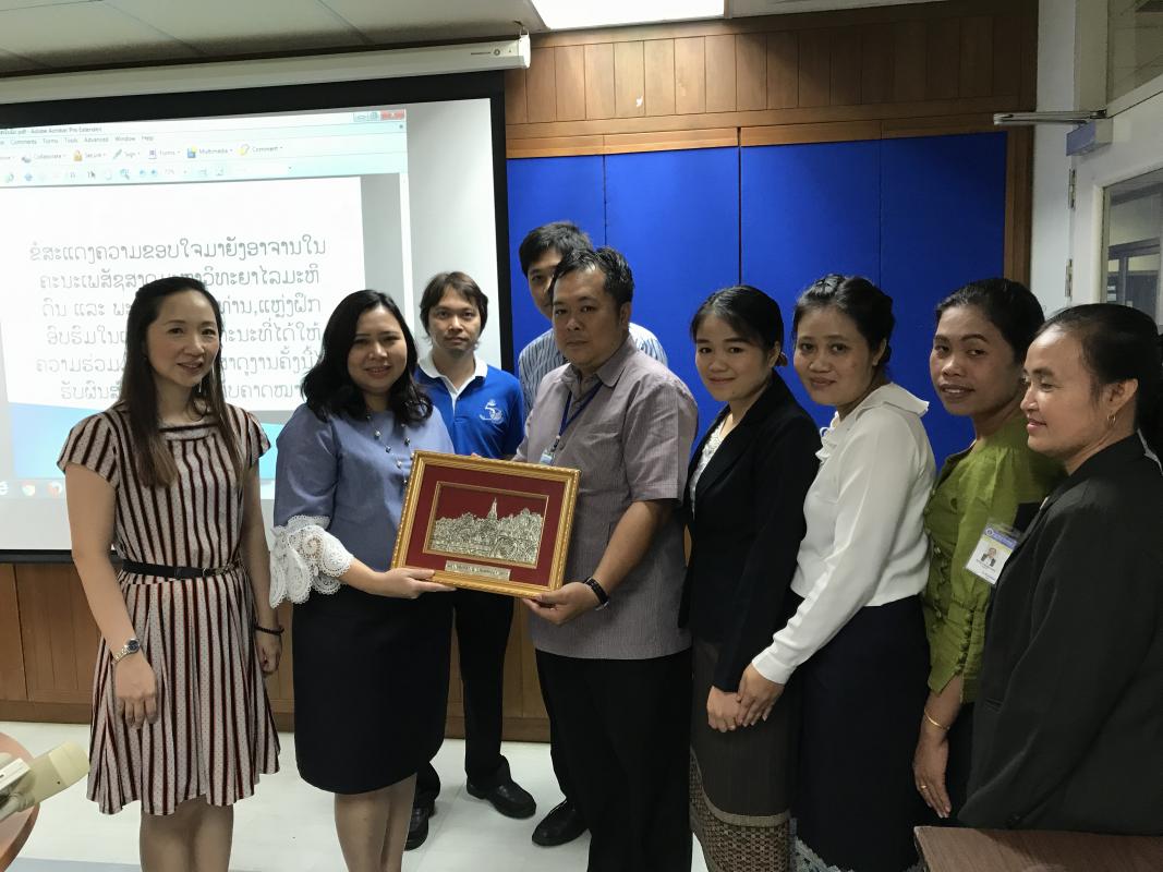 การนำเสนอผลการฝึกอบรมของเภสัชกรจากสปป.ลาว ประจำปี 2561