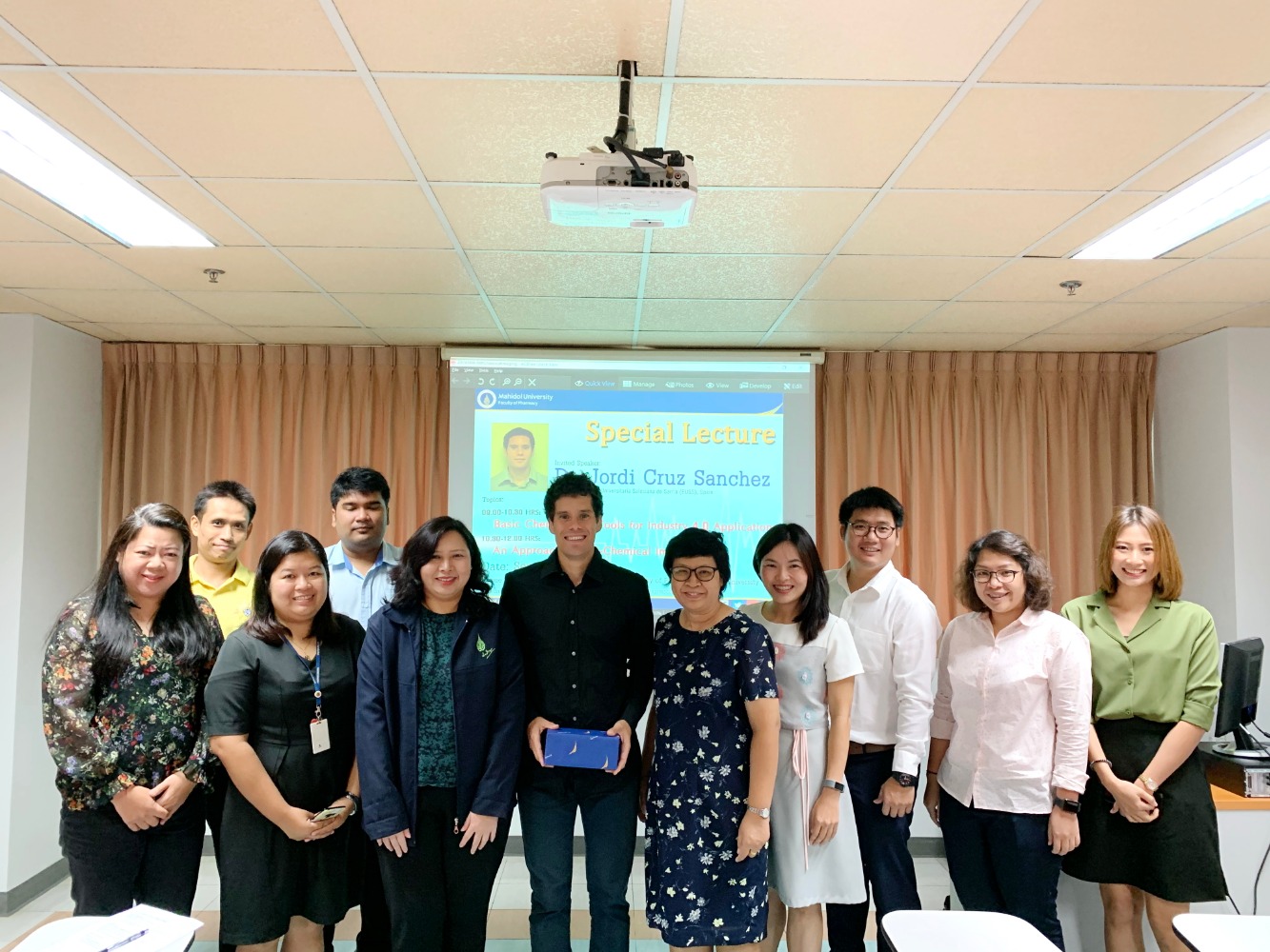 Special Lecture by Dr. Jordi Sanchez