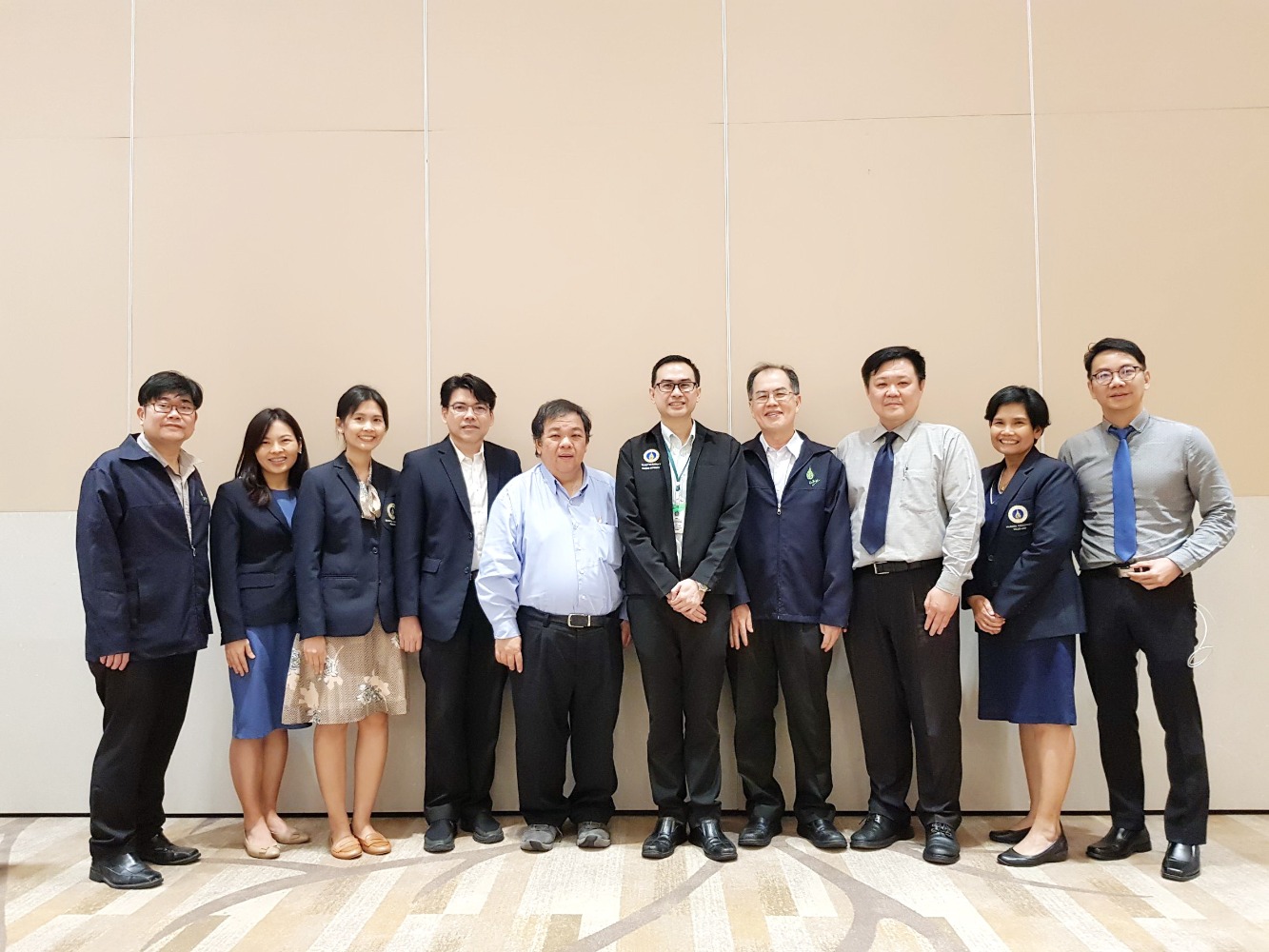 ประชุมเพื่อนำเสนอหลักสูตรการศึกษาระดับปริญญาโท (นานาชาติ)