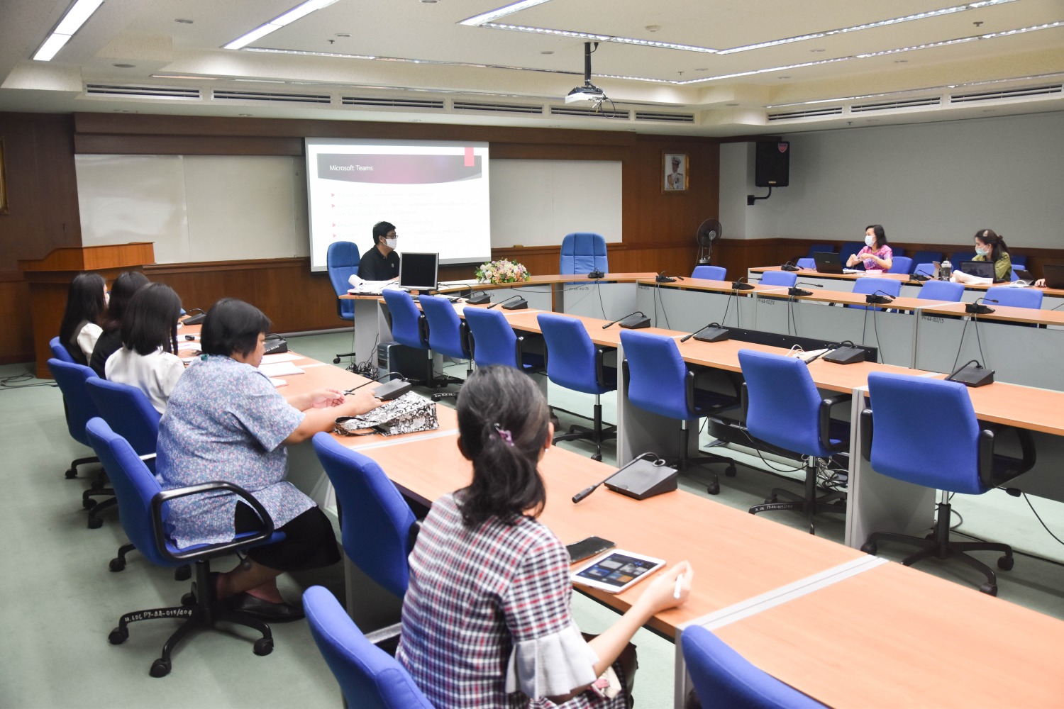 จัดอบรม การใช้โปรแกรมการเรียนการสอน online