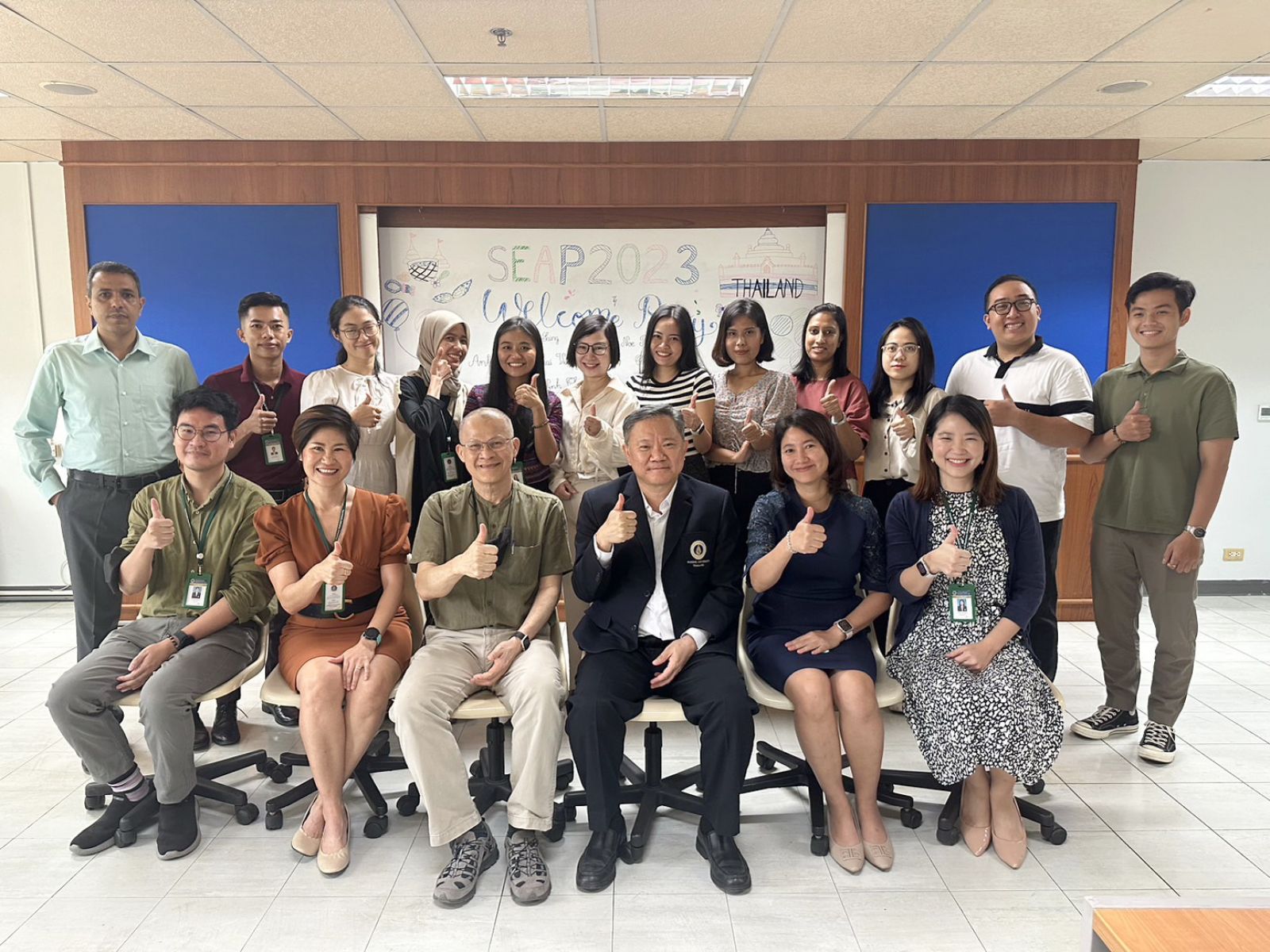 คณะอาจารย์ร่วมต้อนรับนักศึกษาระดับบัณฑิตศึกษา ประจำปีการศึกษา 2566