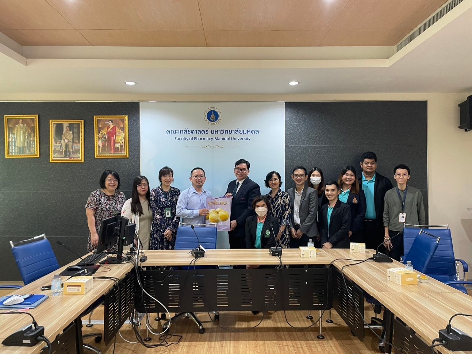 ต้อนรับบุคลากรจาก สถาบันโรคผิวหนัง กรมการแพทย์ โรงพยาบาลโรคผิวหนังเขตร้อนภาคใต้ จังหวัดตรัง