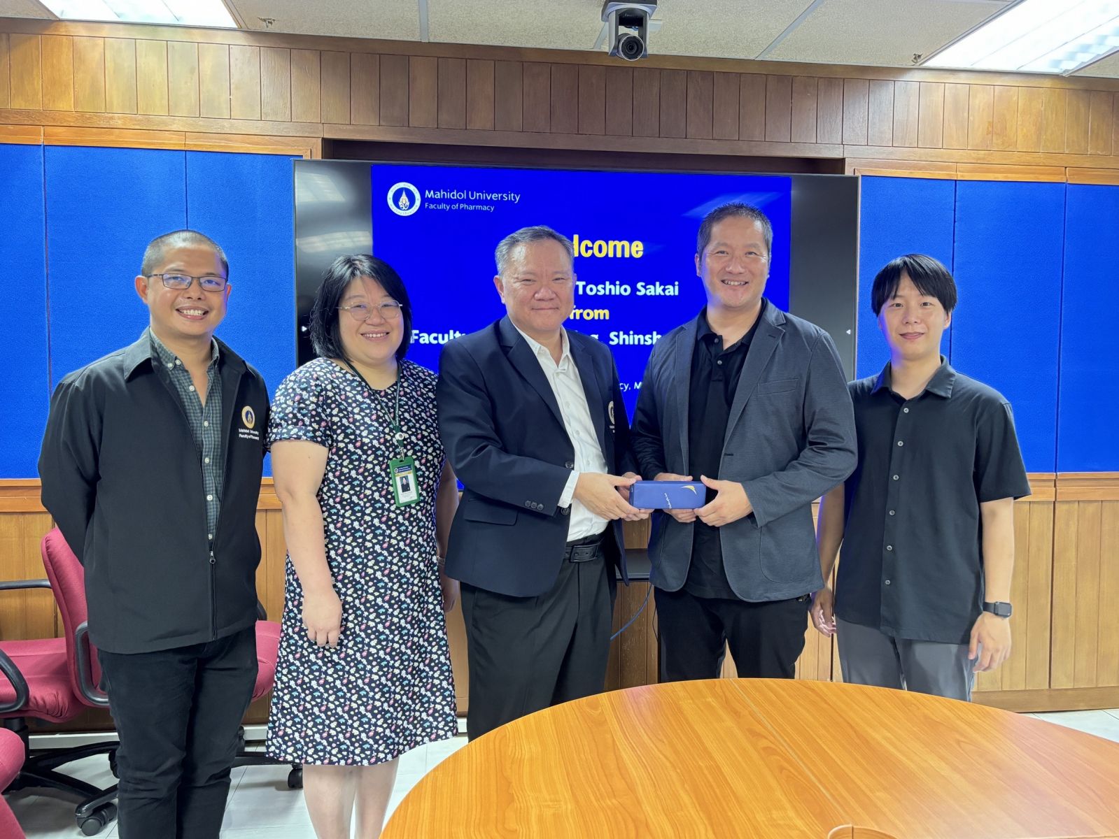 ต้อนรับ Prof. Dr. Toshio Sakai จาก Faculty of Engineering, Shinshu University ประเทศญี่ปุ่น 