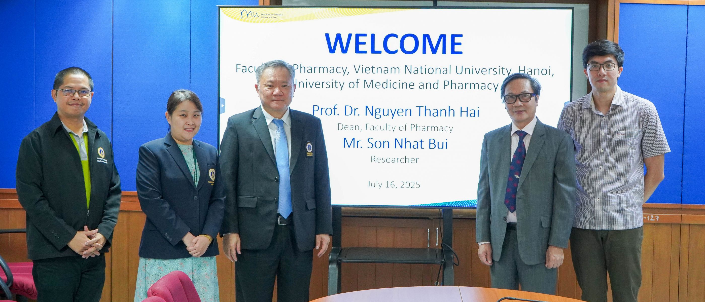 ต้อนรับคณาจารย์ VNU-UMP ประเทศเวียดนาม