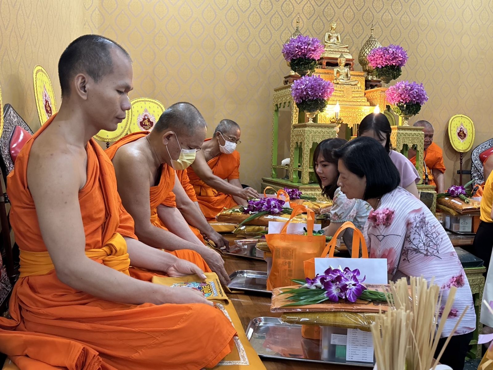 ภาควิชาสรีรวิทยาทำบุญสัตว์ทดลอง ณ โรงพยาบาลสงฆ์
