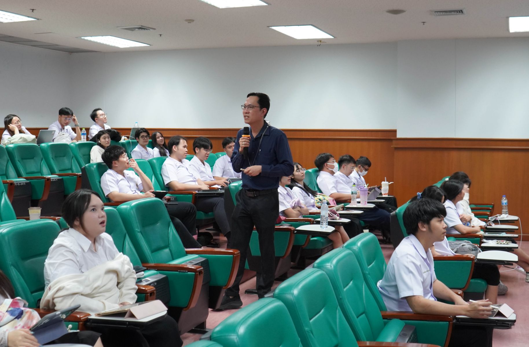 ปฐมนิเทศฝึกงาน ปี 6 สาขาบริบาลทางเภสัชกรรม