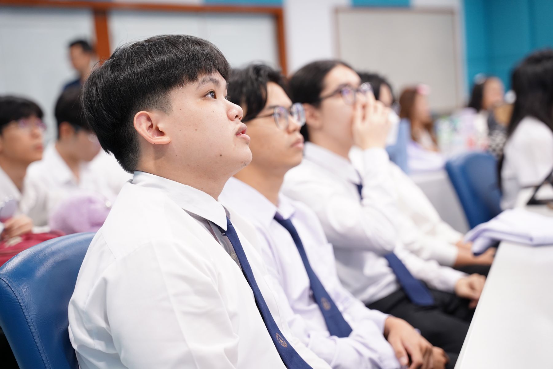 การฝึกปฏิบัติงานวิชาชีพภาคบังคับ นักศึกษาเภสัชศาสตร์ มหาวิทยาลัยมหิดล