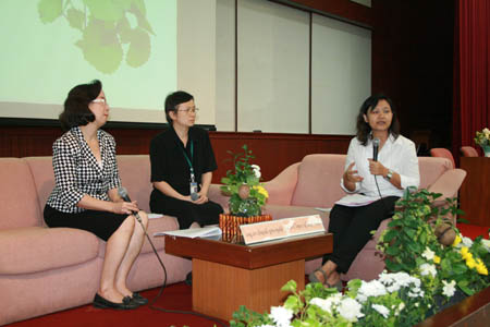 หัวหน้าสำนักงานข้อมูลสมุนไพร เข้าร่วมเป็นวิทยากรบรรยายในงานเสวนา เรื่อง “บัวบก สมุนไพรมหัศจรรย์ฯ”
