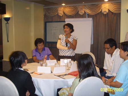 โครงการพัฒนาศักยภาพบุคลากรสายสนับสนุนของคณะเภสัชศาสตร์
เรื่อง  การบริการที่เป็นเลิศด้วยหัวใจบริการ