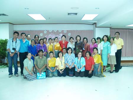 งานมุทิตาจิต เนื่องในวาระที่ รองศาสตราจารย์ สุภาภรณ์ พงศกร, ผู้ช่วยศาสตราจารย์ มนต์ชุลี นิติพน, รองศาสตราจารย์ อโนชา อุทัยพัฒน์, นางสาววิไลวรรณ บุญยฉัตร, นางห้อง กัดเกื้อ และ นางเทียมจันทร์ อุ่นชัยยา จะเกษียณอายุราชการ มีคณาจารย์ ข้าราขการ พนักงานมหาวิทยาลัย และลูกจ้างทุกท่าน ได้มาร่วมงานมุทิตาจิต ปี 2550 