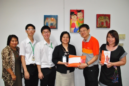 บริษัท มอบเงินสนับสนุน ที่ช่วยงานของนักศึกษา