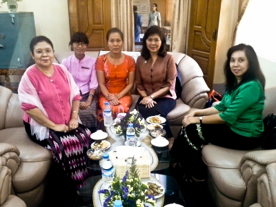 คณบดีฯ เยี่ยมชม University of Pharmacy, Yangon