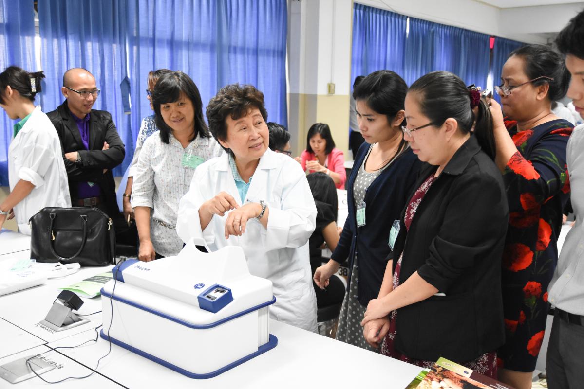 การประยุกต์ใช้ Thin-Layer Chromatography (TLC) ในการวิเคราะห์คุณภาพสมุนไพร