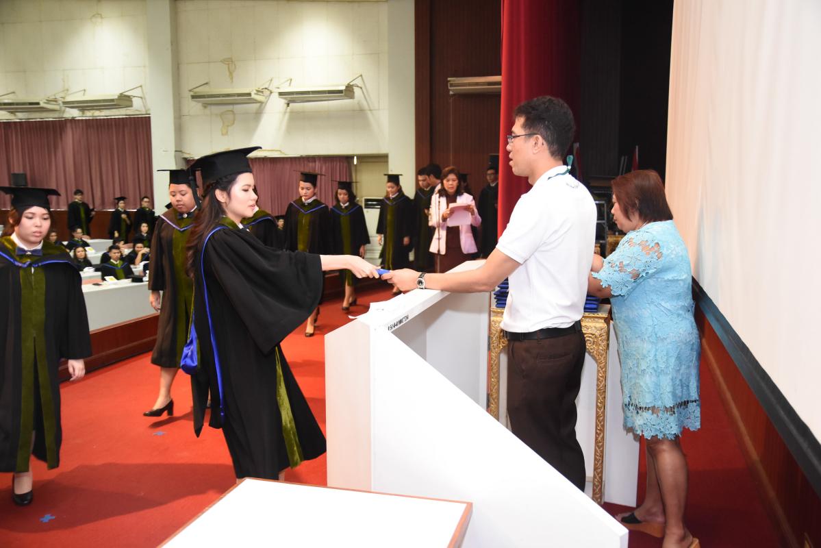 ซ้อมรับปริญญา ประจำปีการศึกษา 2558