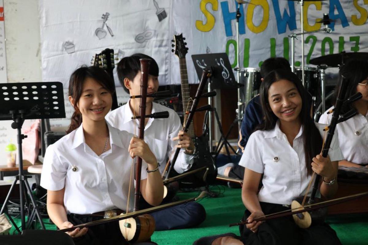 show case
