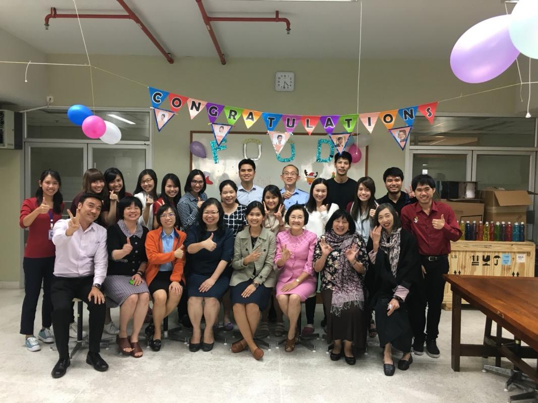 Congratulations อาหารเคมี