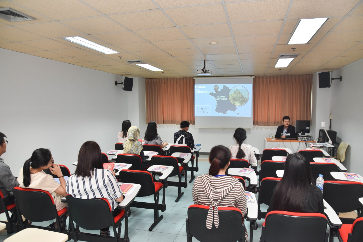 กองวิเทศสัมพันธ์ขอประชาสัมพันธ์ทุนรัฐบาลฝรั่งเศส