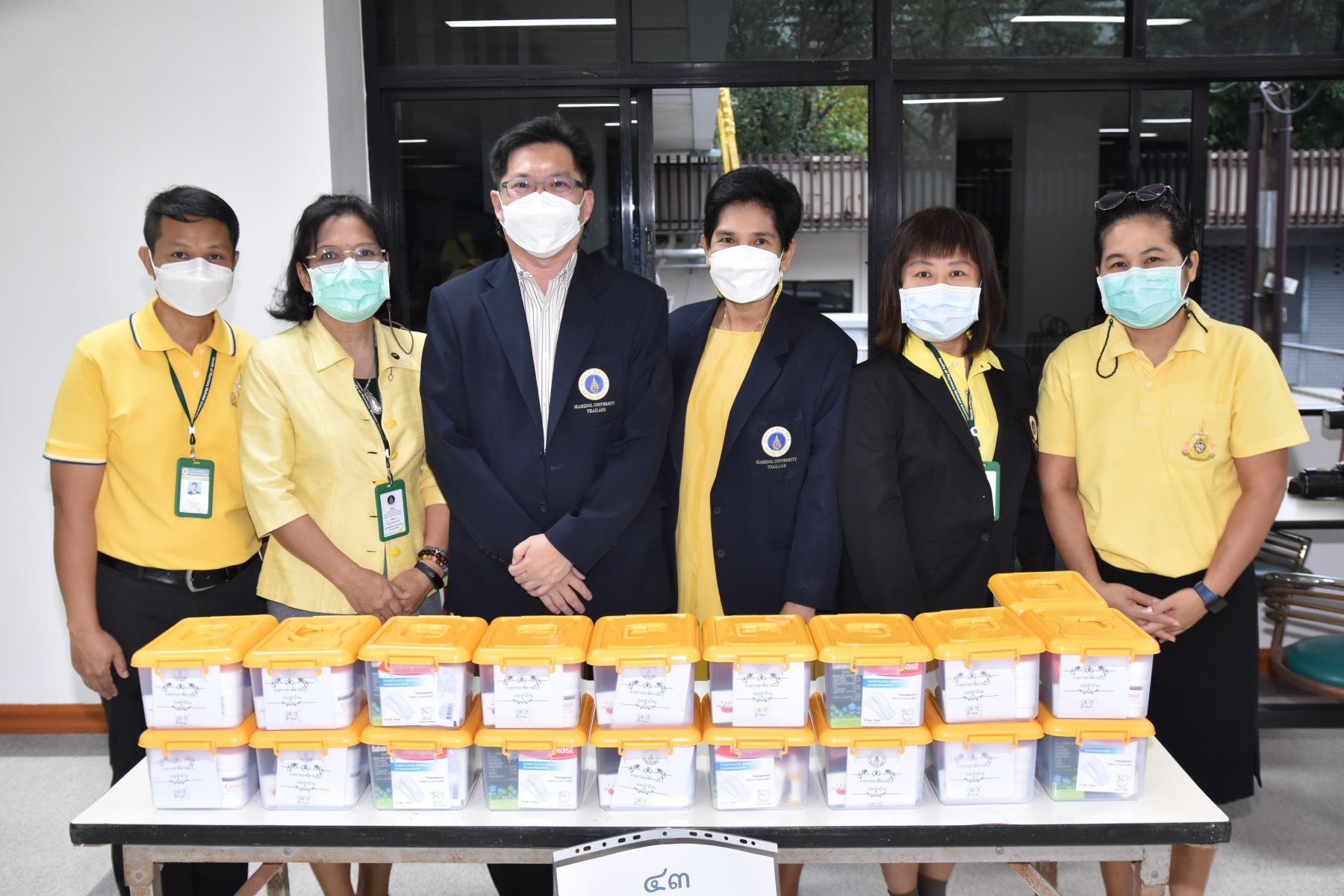พิธีทำบุญตักบาตร บำเพ็ญกุศลถวายเป็นพระราชกุศล และพิธีถวายราชสดุดี พระบาทสมเด็จพระบรมชนกาธิเบศร มหาภูมิพลอดุลยเดชมหาราช บรมนาถบพิตร เนื่องในวันคล้ายวันสวรรคต
