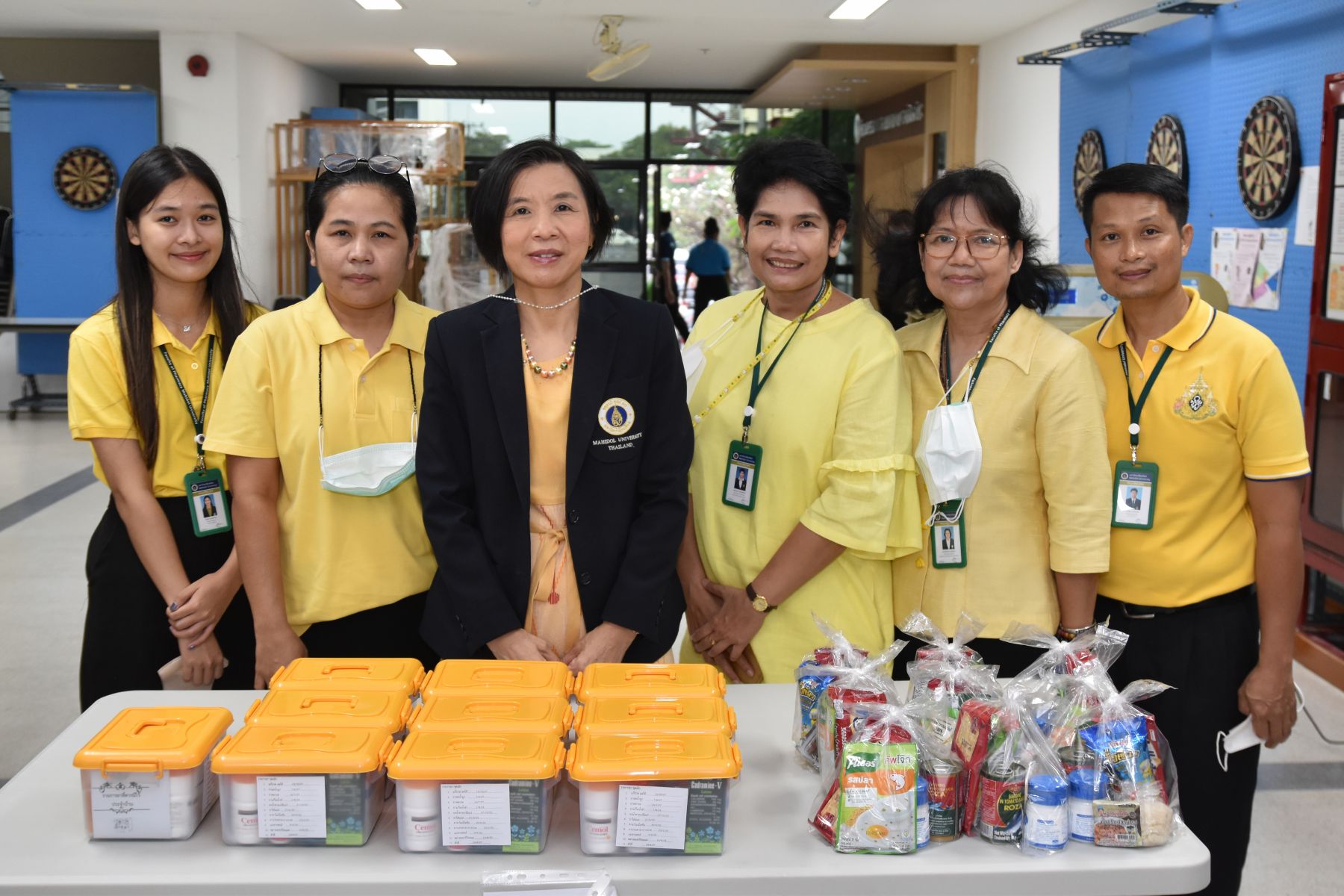พิธีทำบุญตักบาตรถวายเป็นพระราชกุศล และพิธีถวายราชสดุดีน้อมรำลึกในพระมหากรุณาธิคุณ พระบาทสมเด็จพระบรมชนกาธิเบศร มหาภูมิพลอดุลยเดชมหาราช