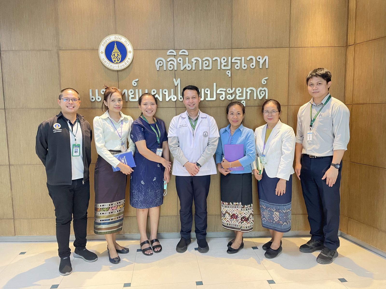 ศึกษาดูงาน ณ หน่วยผลิตยาและผลิตภัณฑ์จากสมุนไพร คณะแพทยศาสตร์ศิริราชพยาบาล