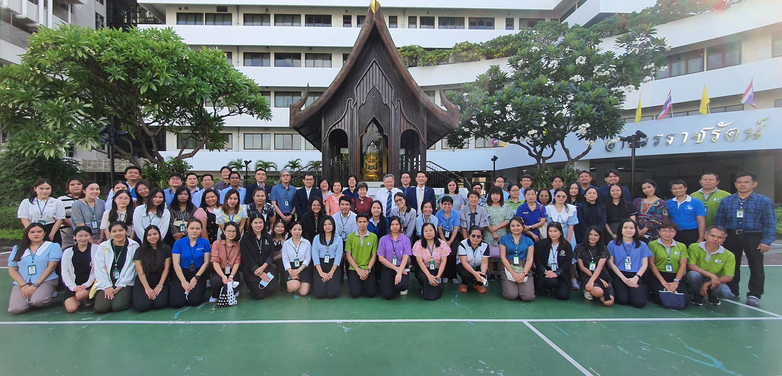 สัการะพระพุทธมหามงคล