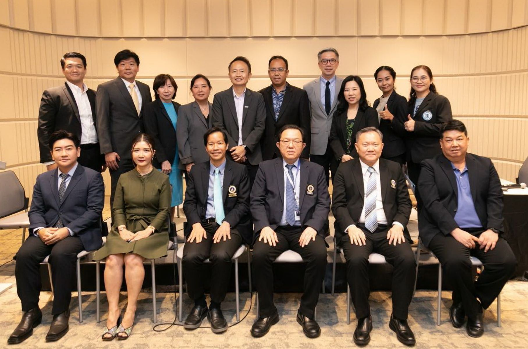 งานแถลงข่าวความร่วมมือ "โครงการจัดตั้งเครือข่ายนวัตกรรมและเทคโนโลยีด้านการแพทย์และสาธารณสุข" ภายใต้ กระทรวงการอุดมศึกษา วิทยาศาสตร์ วิจัยและนวัตกรรม