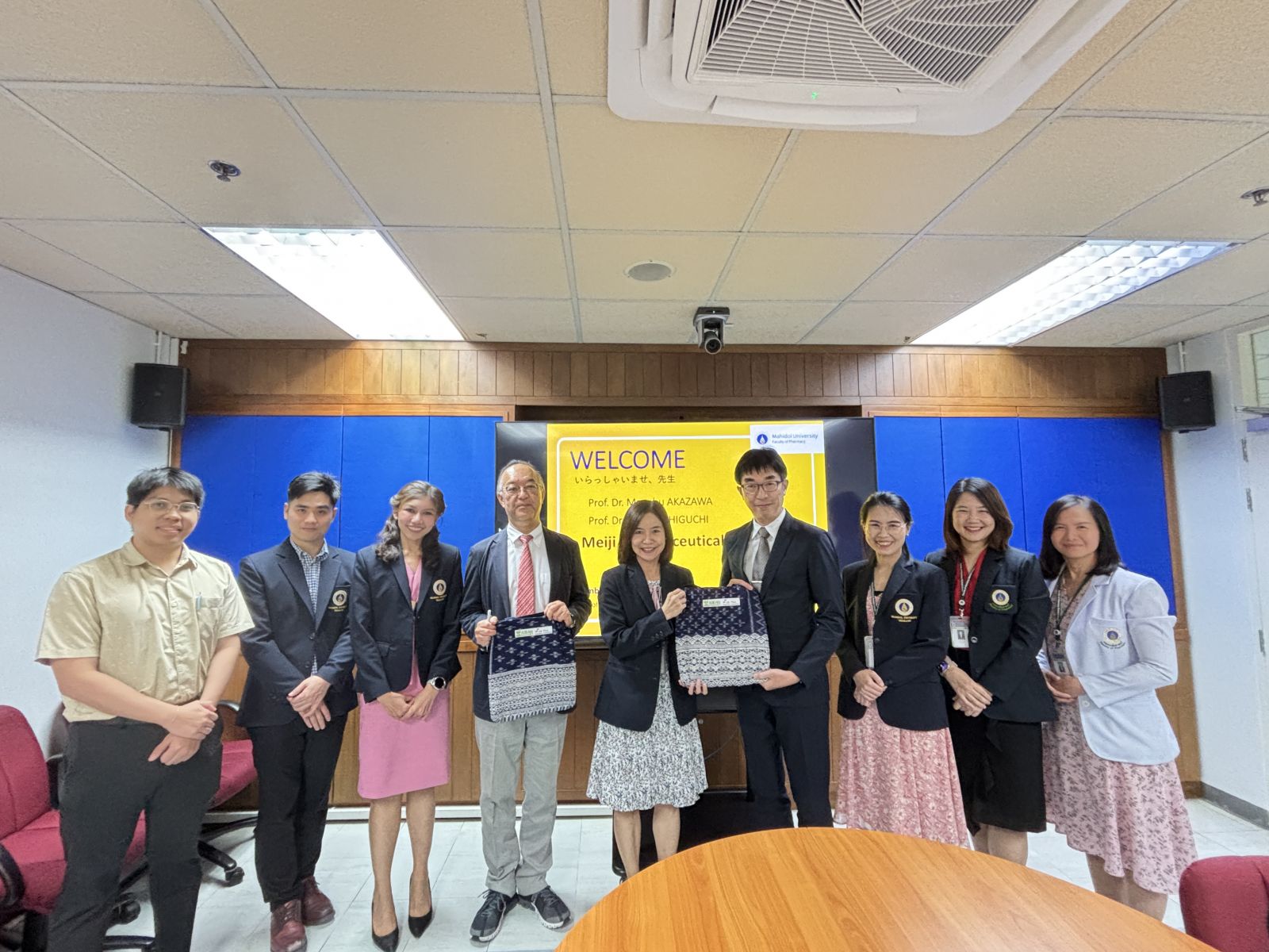 ต้อนรับผู้บริหาร MPU