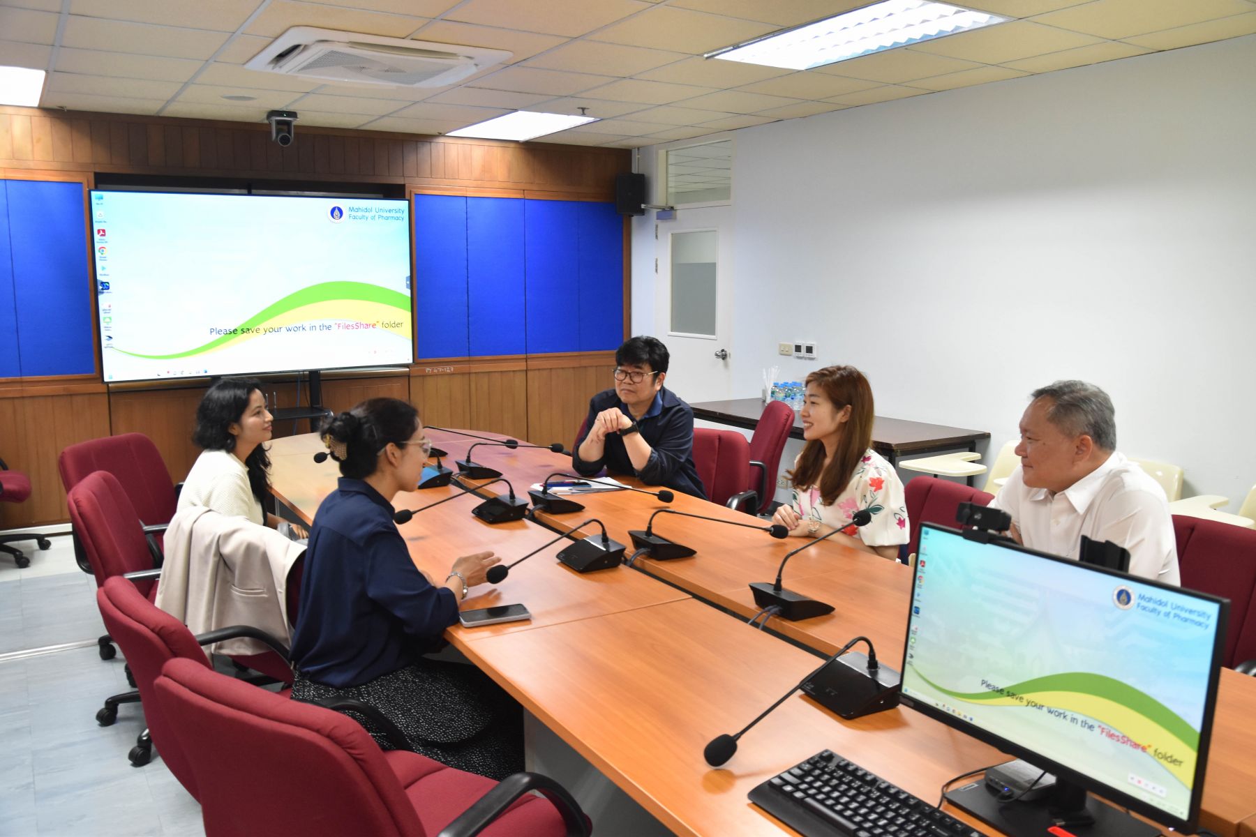 ประชุมความร่วมมือกับต่างประเทศ