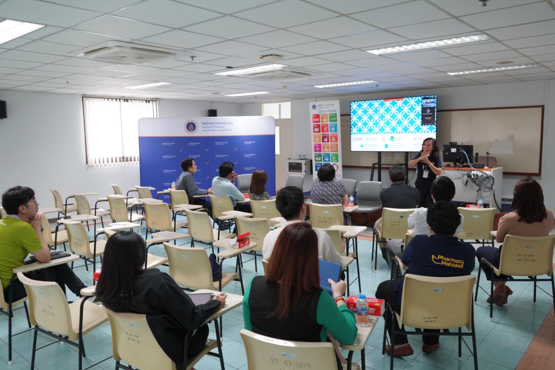 KM ด้านการวิจัยครั้งที่ 8 / Sharing Experiences and Tips