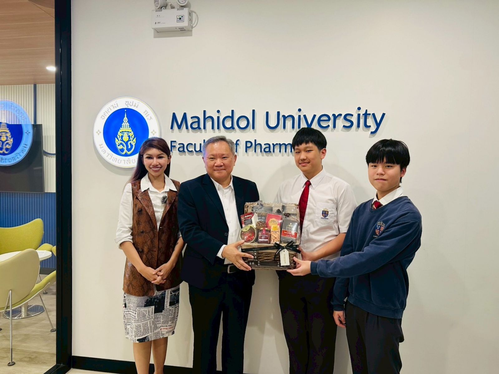 MIPY Welcomed Shrewsbury International School