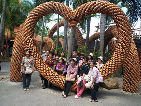 คณะเภสัชศาสตร์ มหาวิทยาลัยมหิดล จัดทัศนศึกษา ให้กับบุคลากร