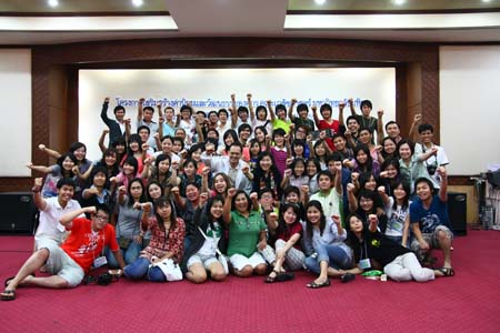 คณะกรรมการฝ่ายกิจการนักศึกษา คณะเภสัชศาสตร์ ได้จัดโครงการเสริมสร้างค่านิยมและวัฒนธรรมองค์กร คณะเภสัชศาสตร์ มหาวิทยาลัยมหิดล ให้กับคณะกรรมการกิจการนักศึกษา และคณะกรรมการสโมสรนักศึกษาเภสัชศาสตร์ มหาวิทยาลัยมหิดล ในวันเสาร์ที่ 26 –วันอาทิตย์ที่ 27 ธันวาคม 2552 ณ ชลพฤกษ์รีสอร์ท อำเภอบ้านนา จังหวัดนครนายก มีผู้เข้าร่วมโครงการ จำนวน 75 คน