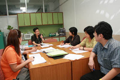 โครงการพลังหนู สู่มหาวิทยาลัยโลก ได้มีการประชุมกลุ่มย่อย ของหน่วย/งานต่างๆ ดังนี้ 
1. หน่วยการเจ้าหน้าที่ (วันที่ 29 มกราคม)
2. หน่วยสารบรรณ (วันที่ 2 กุมภาพันธ์)
3. หน่วยซ่อมบำรุง (วันที่ 4 กุมภาพันธ์)
4. งานนโยบายและและแผน (วันที่ 11 กุมภาพันธ์)
5. หน่วยพัสดุ (วันที่ 12 กุมภาพันธ์)
6. หน่วยโสตทัศนศึกษา (วันที่ 12 กุมภาพันธ์)
7. หน่วยอาคารสถานที่และยานพาหนะ (วันที่ 12 กุมภาพันธ์)
8. หน่วยกิจการนักศึกษา (วันที่ 18 กุมภาพันธ์)
9. หน่วยการเงินและบัญชี (วันที่ 18 กุมภาพันธ์)
10.หน่วยปฏิบัติการคอมพิวเตอร์ (วันที่ 20 กุมภาพันธ์ 2552)

