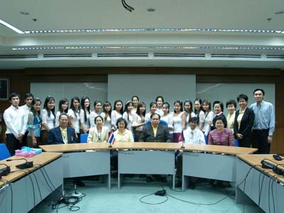 นักศึกษาจากประเทศกัมพูชามาเยี่ยมชม คณะเภสัชศาสตร์ ม.มหิดล ตั้งแต่วันที่ 16 - 23 ธันวาคม 2550