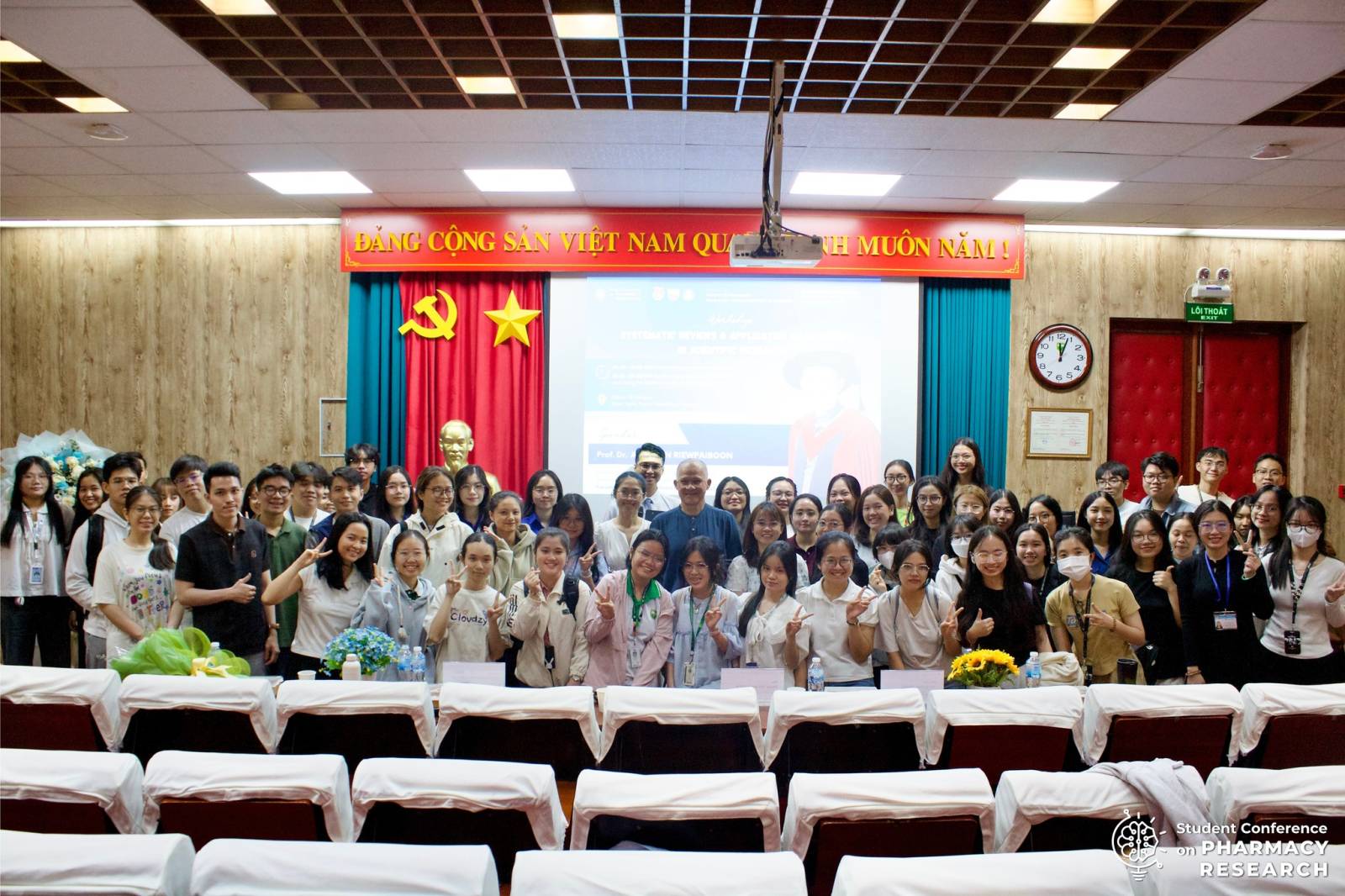 เภสัชมหิดลเข้าร่วมการประชุมเชิงปฏิบัติการ (Workshop) หัวข้อ “Systematic Reviews and Application of EndNote in Scientific Research” ณ ประเทศเวียดนาม