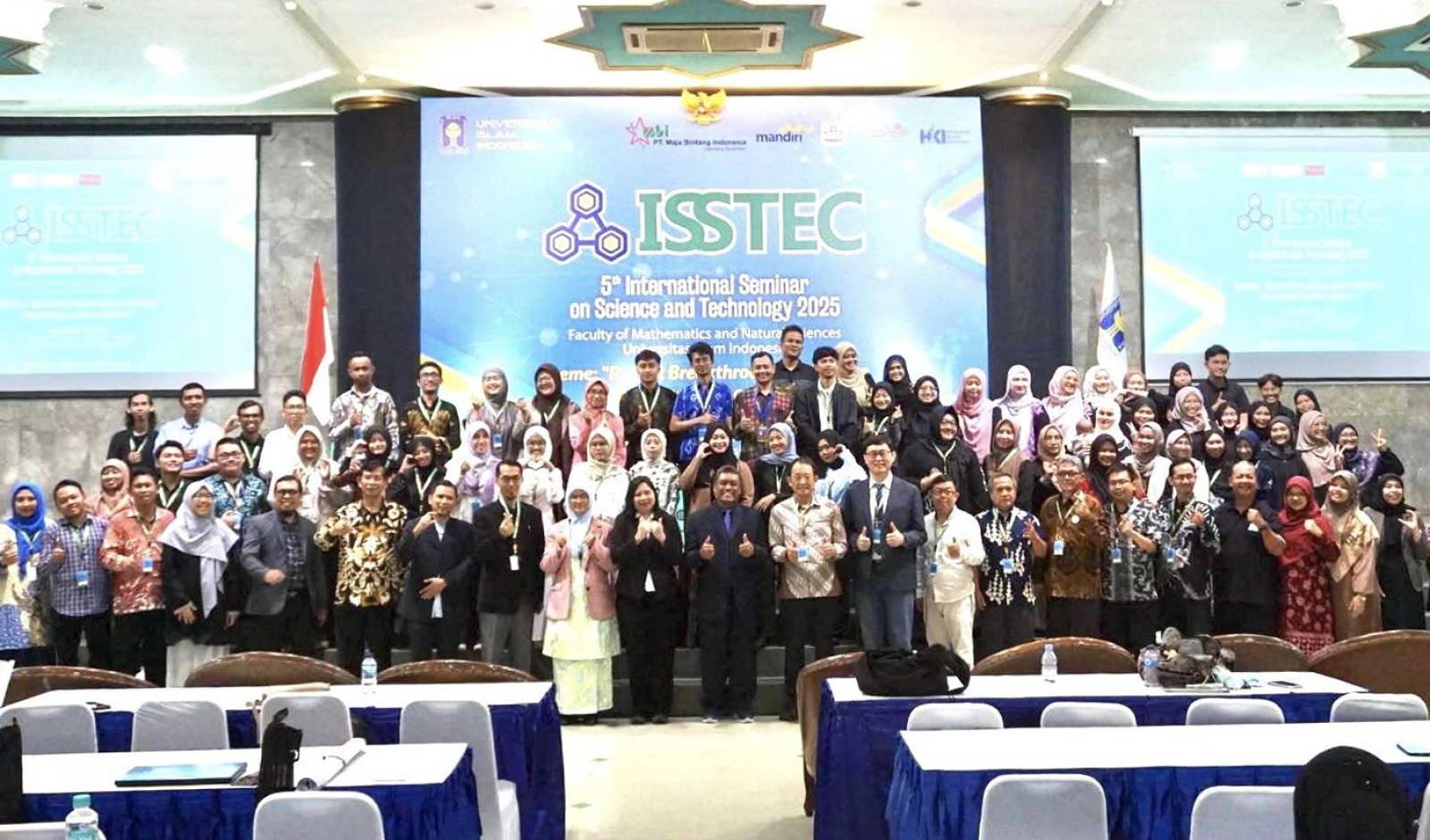 เภสัชมหิดลเข้าร่วมการประชุมวิชาการนานาชาติ “5th International Seminar on Science and Technology (ISSTEC) 2025 ณ Universitas Islam Indonesia ประเทศอินโดนีเซีย