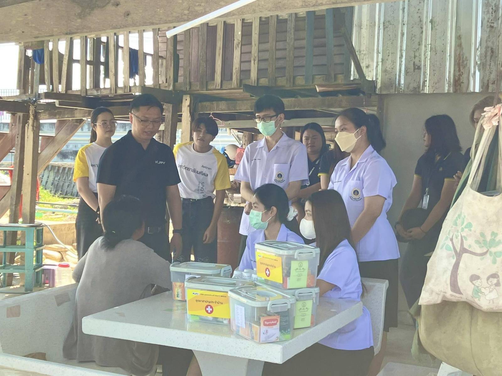 เภสัชมหิดล ร่วมกับ สิงห์อาสา ลงพื้นที่ 