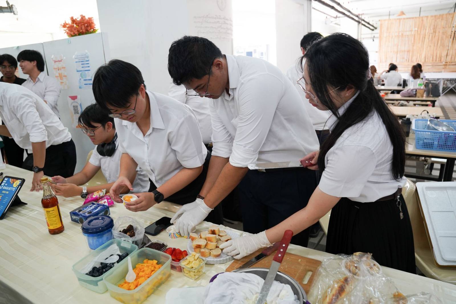 ภาควิชาจุลชีววิทยา จัดกิจกรรม “Micro Inno Market” ส่งเสริมการเรียนรู้เชิงนวัตกรรมด้านจุลชีววิทยาอาหาร