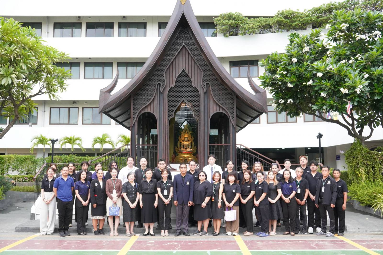 เภสัชมหิดลจัดพิธีทำบุญอุทิศส่วนกุศลแด่ อาจารย์ประดิษฐ์ หุตางกูร และบุคลากรผู้ล่วงลับ ประจำปี 2569