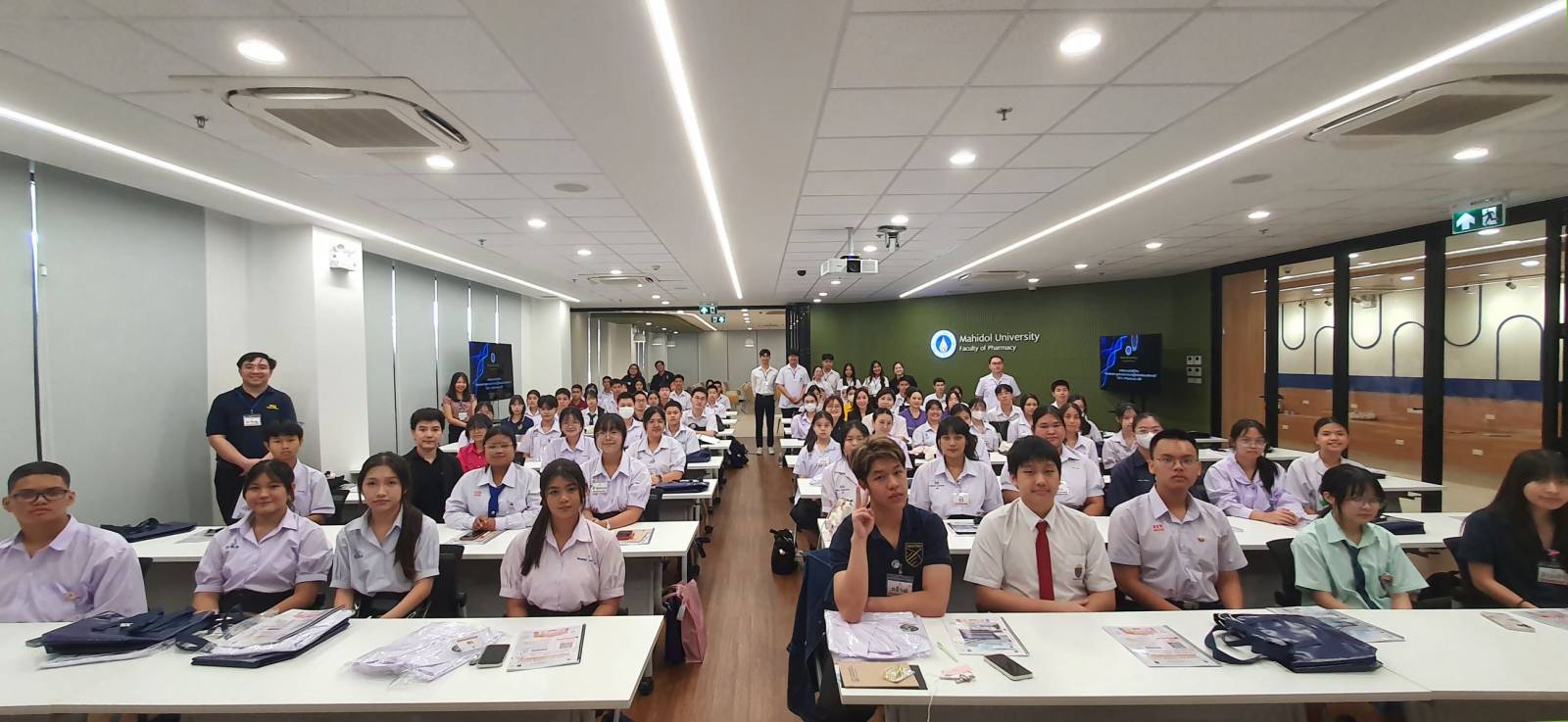 ภาควิชาชีวเคมี จัดการฝึกอบรมเชิงปฏิบัติการ “PharmaBiochem Ignite: จุดประกายความรู้สู่โลกชีวเคมีและเภสัชศาสตร์” ครั้งที่ 2
