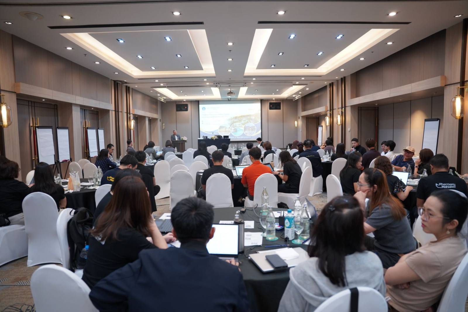 เภสัชมหิดลจัดประชุมเชิงปฏิบัติการ “การพัฒนากระบวนการเรียนการสอนและการดูแลนักศึกษา ประจำปี 2569” ณ โรงแรมอมารี บางแสน จังหวัดชลบุรี