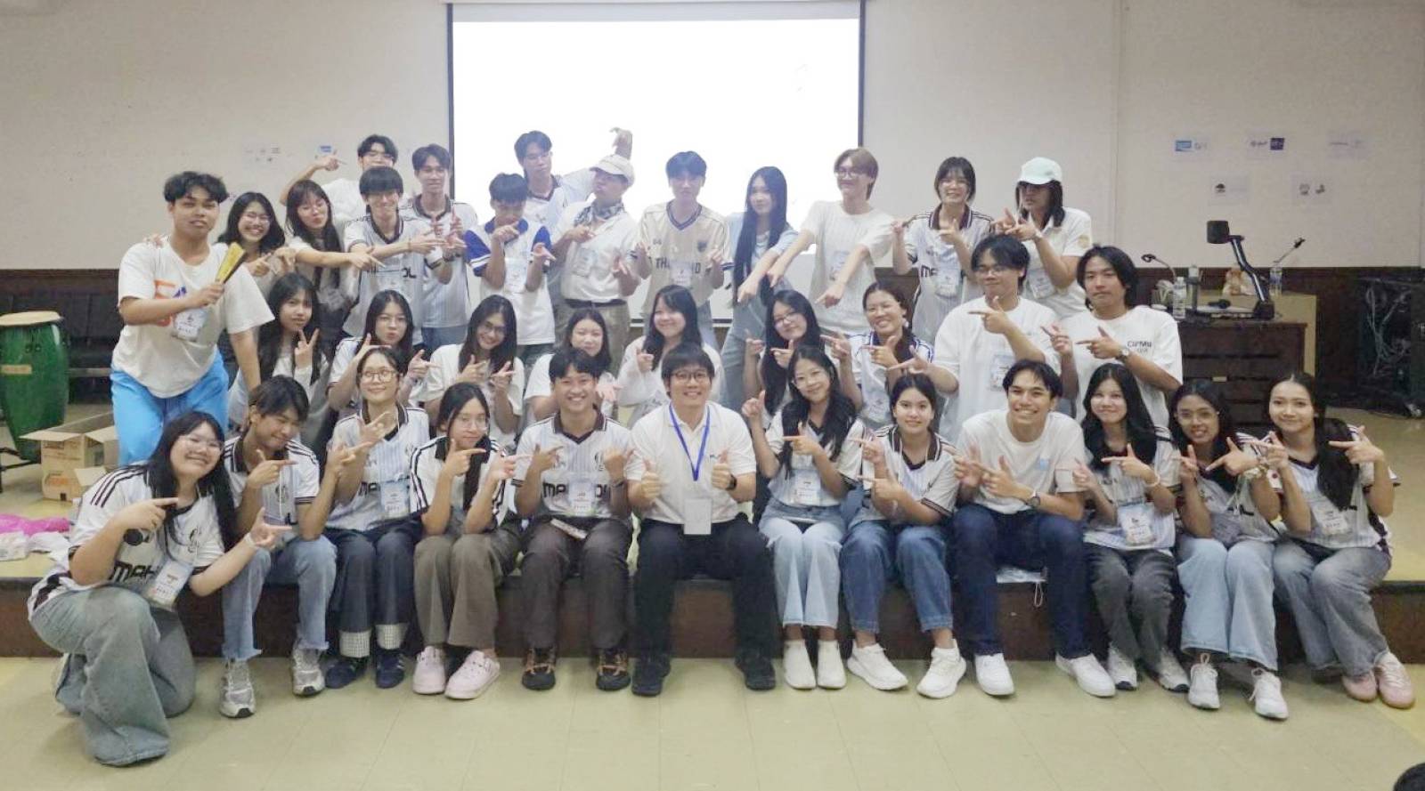 สโมสรนักศึกษาเภสัชศาสตร์ มหาวิทยาลัยมหิดล นำทีมเฟรชชี่ร่วมงาน “กิจกรรมแรกพบ สนภท. ครั้งที่ 21” ในธีม Pharma Garden