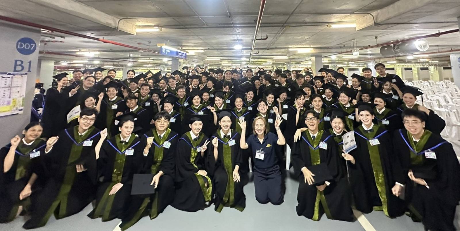 บัณฑิตเภสัชมหิดลรุ่นที่ 52 เข้ารับพระราชทานปริญญาบัตร ประจำปีการศึกษา 2568